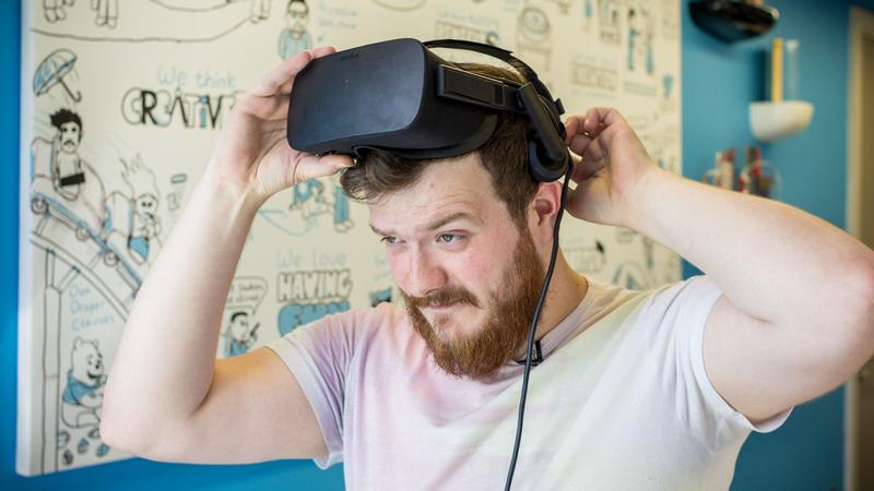 Oculus & Touch Review: Virtually There, Just Misses the - Tech Advisor