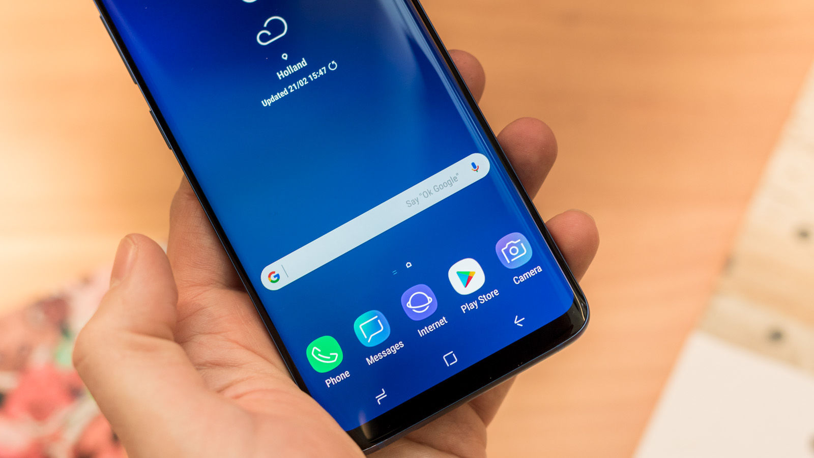 Samsung Galaxy S9 Plus Review  The Best  But Bigger - 62