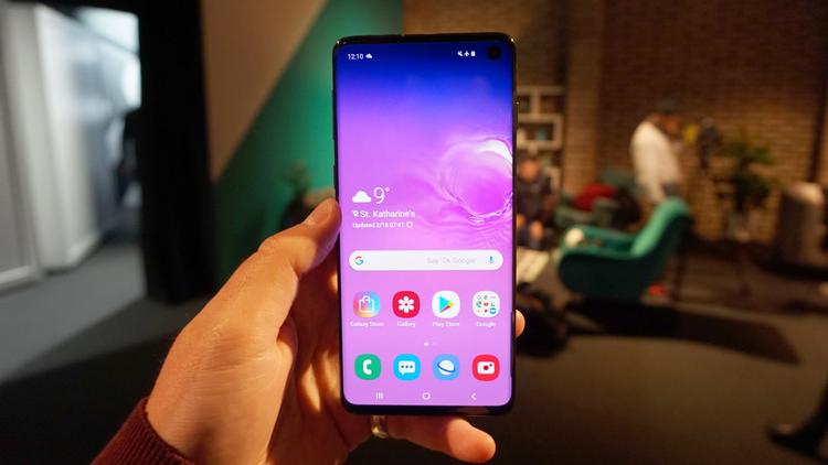 Samsung Galaxy S10 vs OnePlus 6T  What s the Difference  - 17