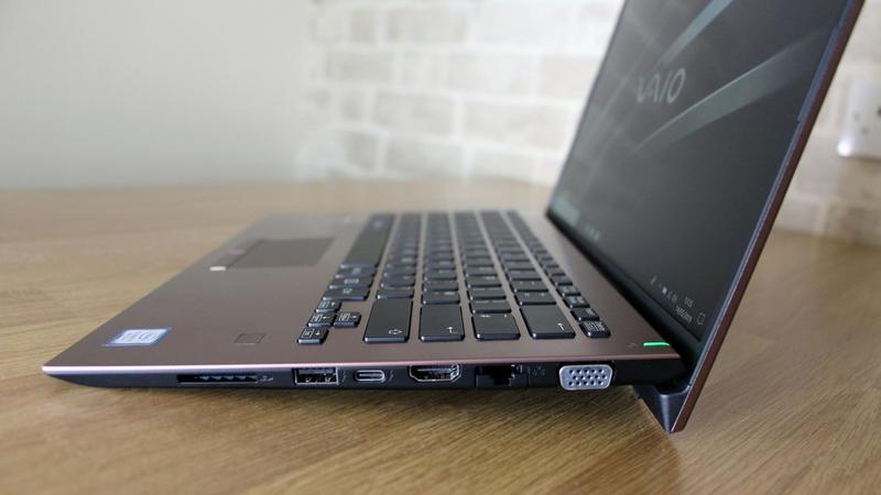 Vaio SX14 ports