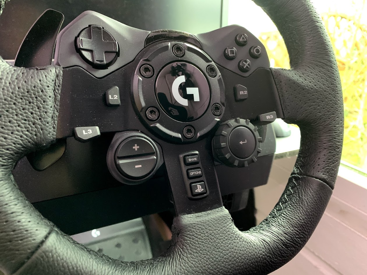 Logitech G923 Review: Mainstream Mainstay – GTPlanet