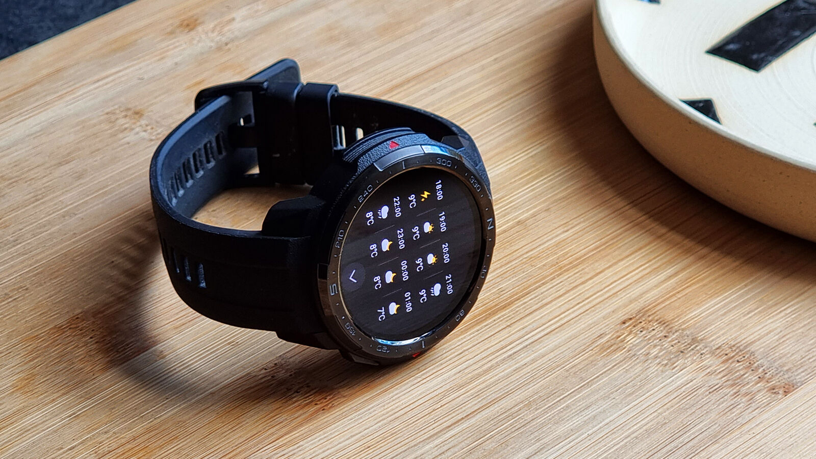 Honor Watch GS Pro: A Much Cheaper Alternative To A Samsung Galaxy Watch 3