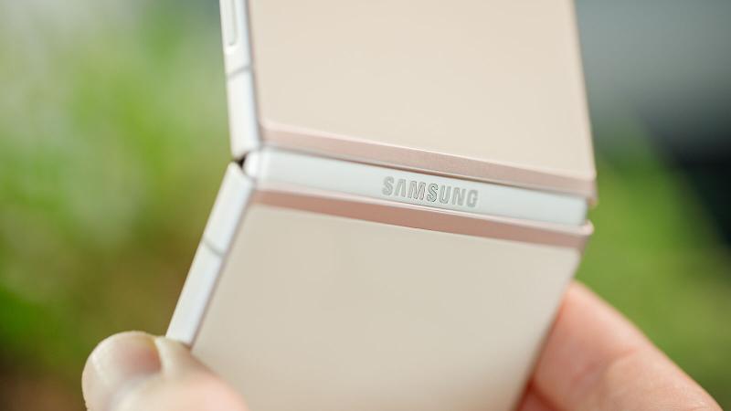 Samsung Galaxy Z Flip 3