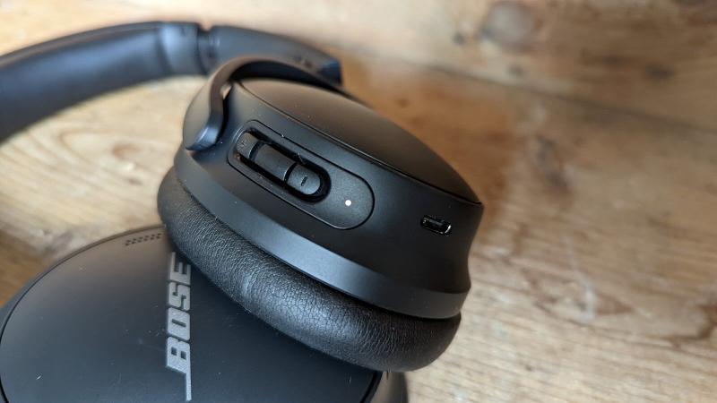 Review: Bose QuietComfort 45 Headphones Update of a Classic - InsideHook