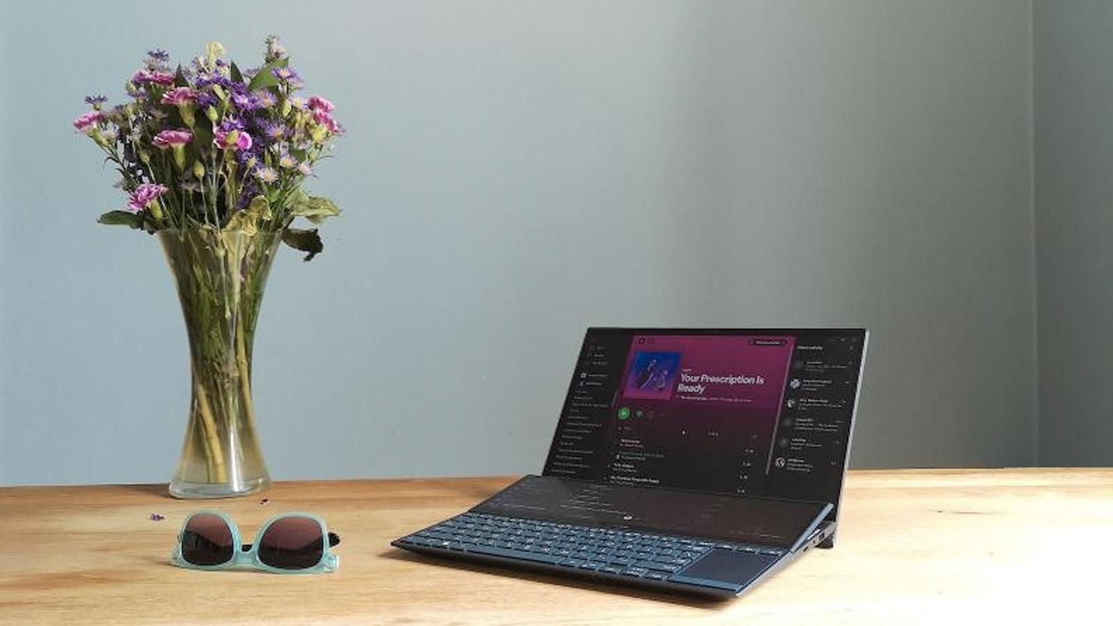 Asus ZenBook Duo - El mejor portátil para multitareas