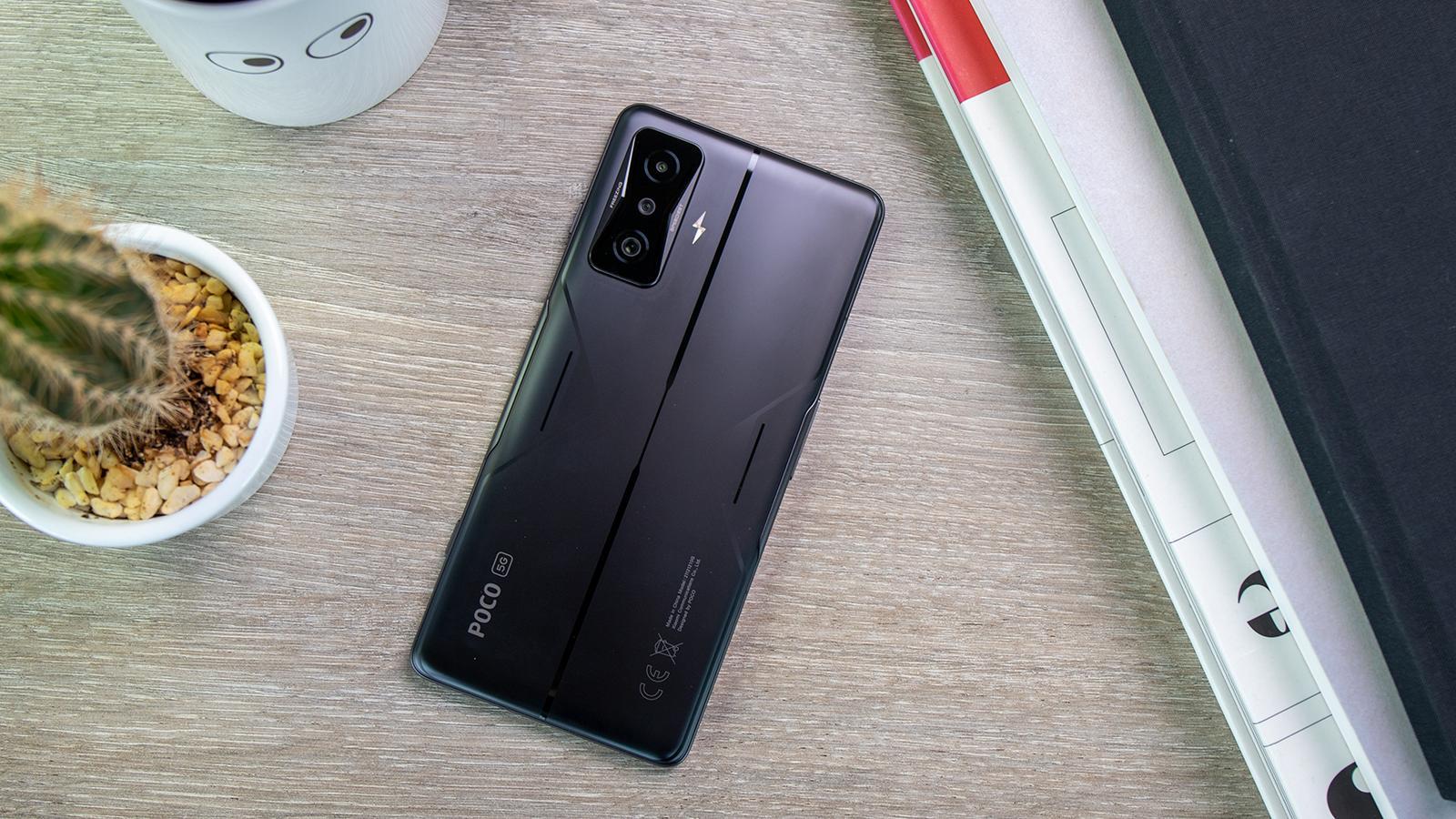 Poco F4 GT - Le meilleur pour le gaming