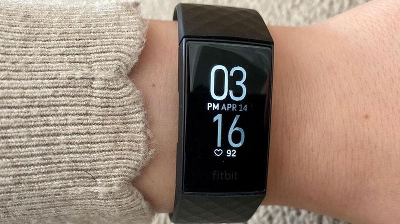 Fitbit Charge 4 - Le meilleur combinant pléthore de fonctions et GPS