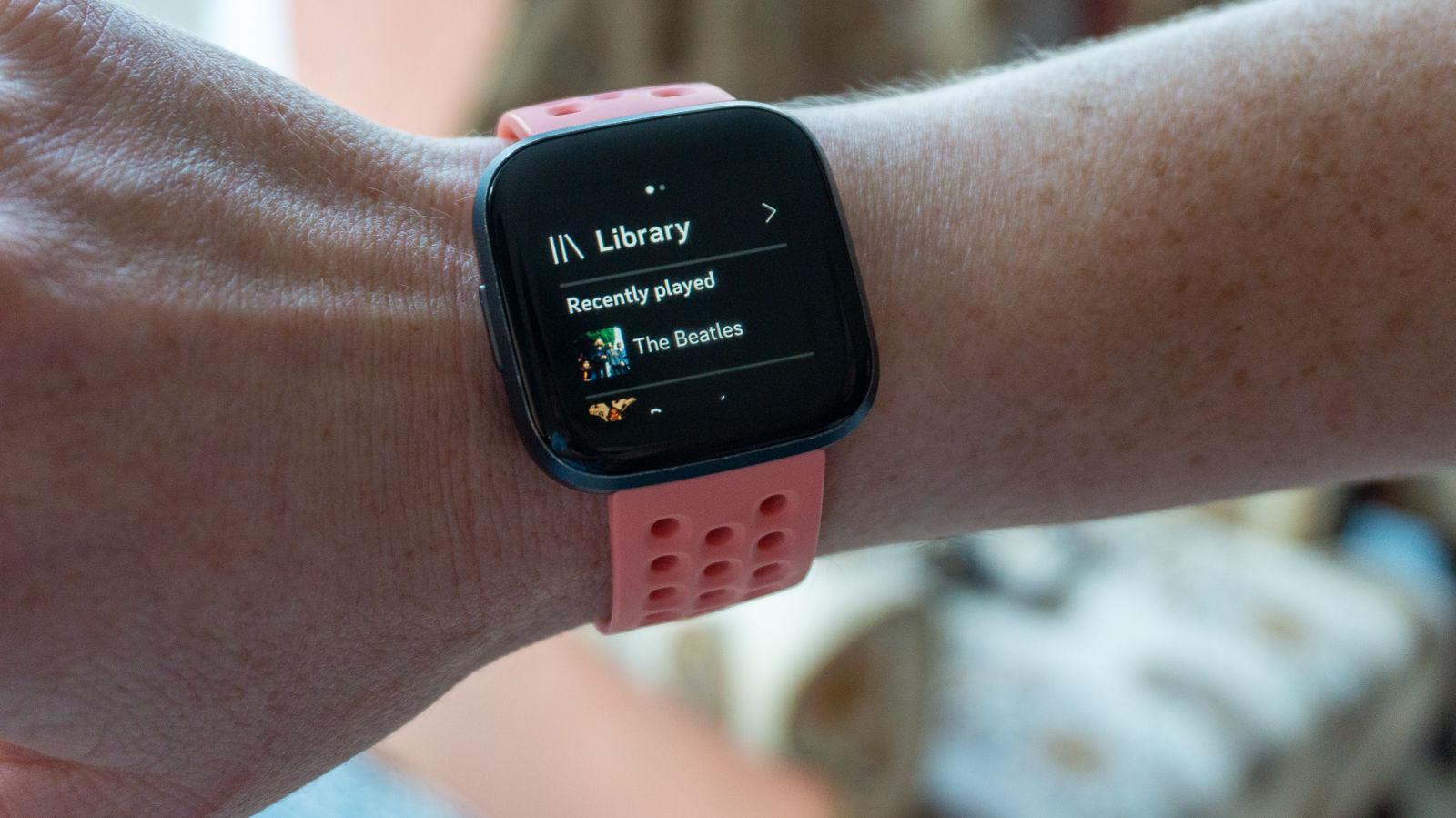 Fitbit Versa 2 - Toujours une excellente montre Fitbit