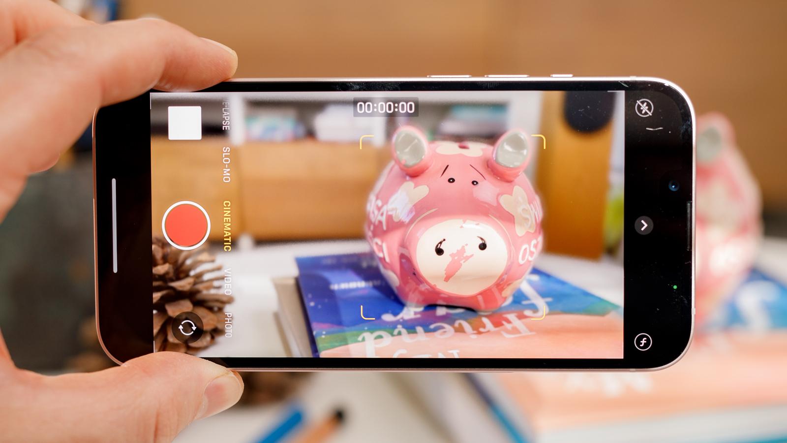 iPhone 13 - Le meilleur pour les selfies